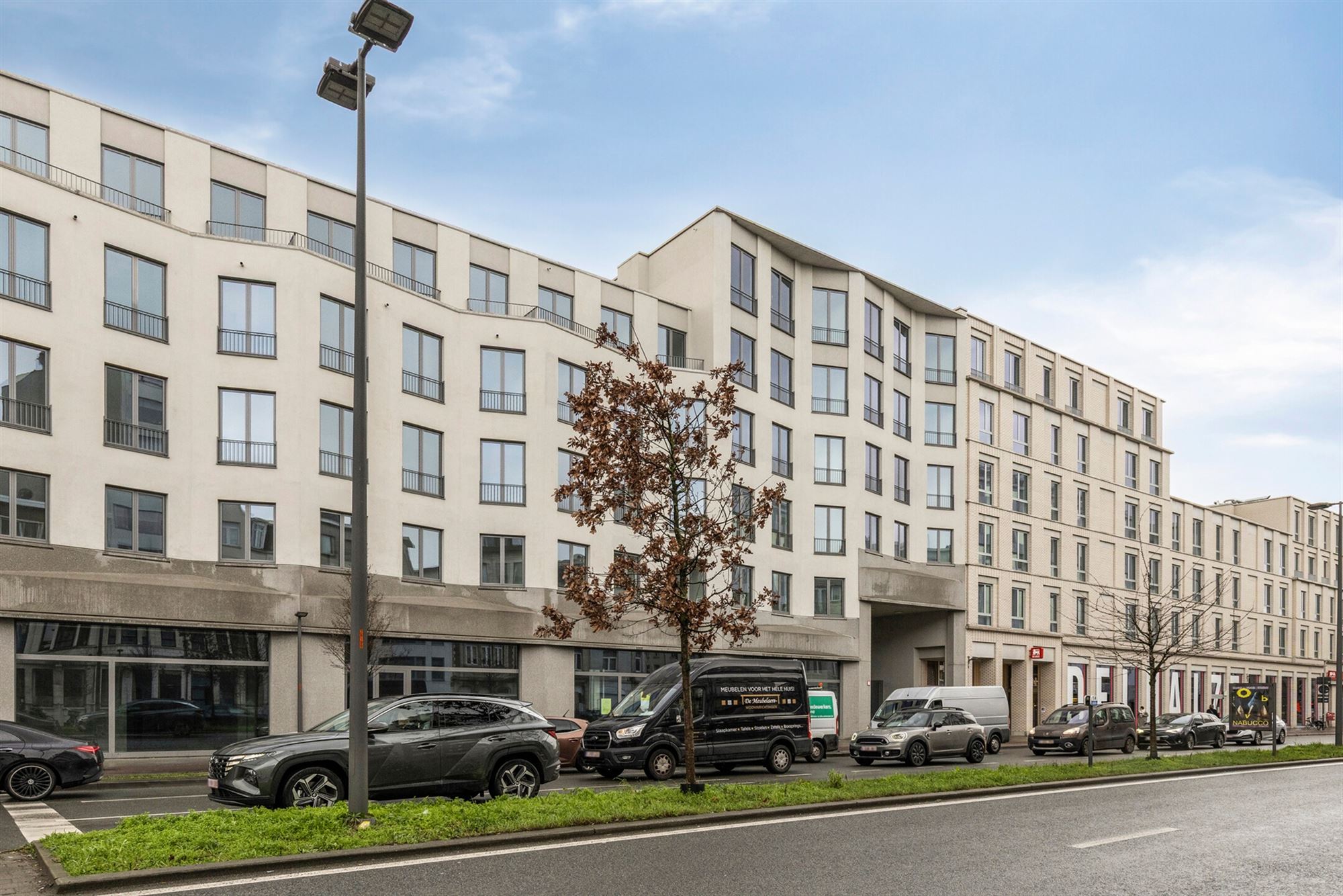 KNAP APP. MET 2 SLKS + TERRAS OP EEN TOPLOCATIE IN ANTWERPEN - foto 3