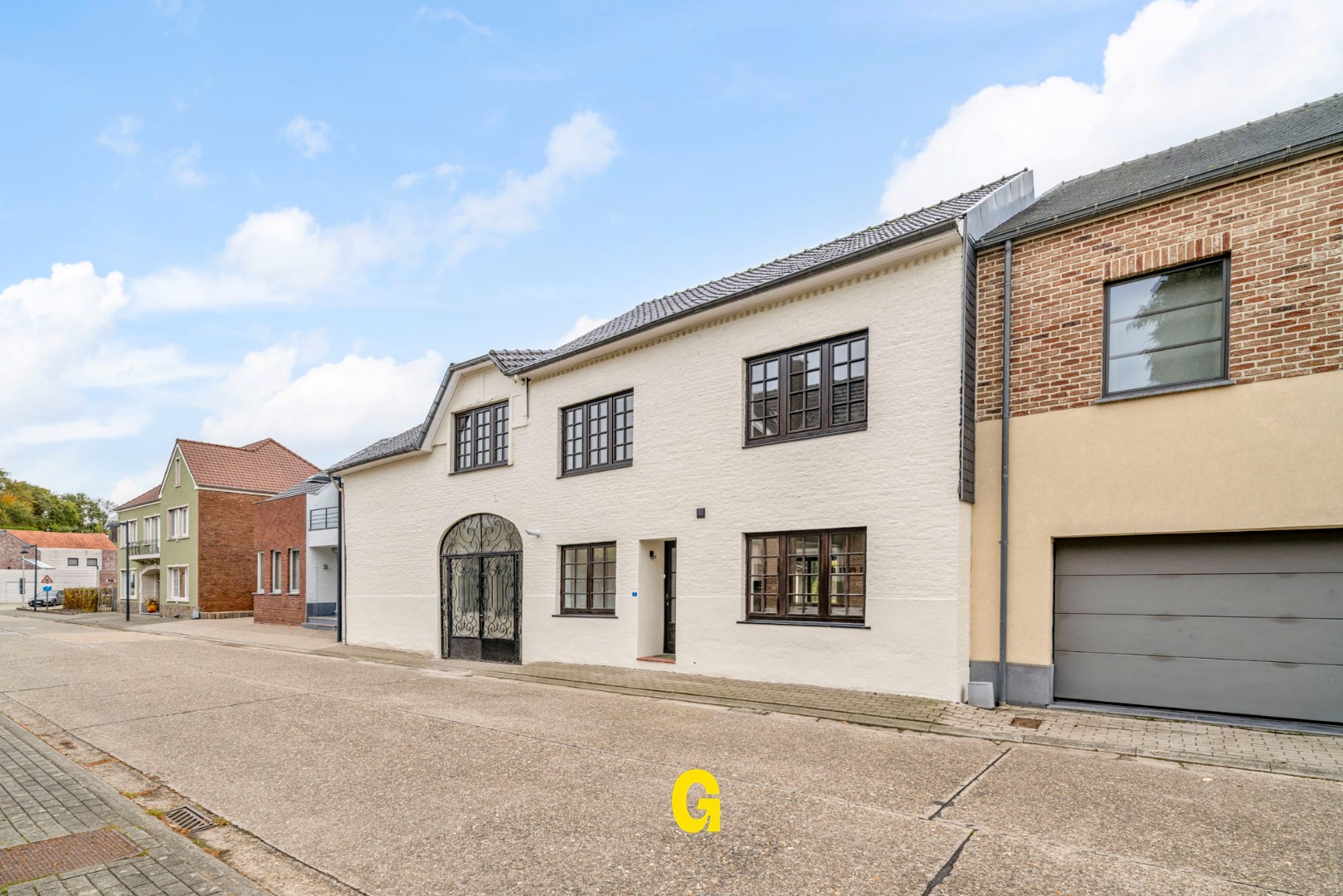 House for sale in Riemst with 3 bedrooms - photo 1