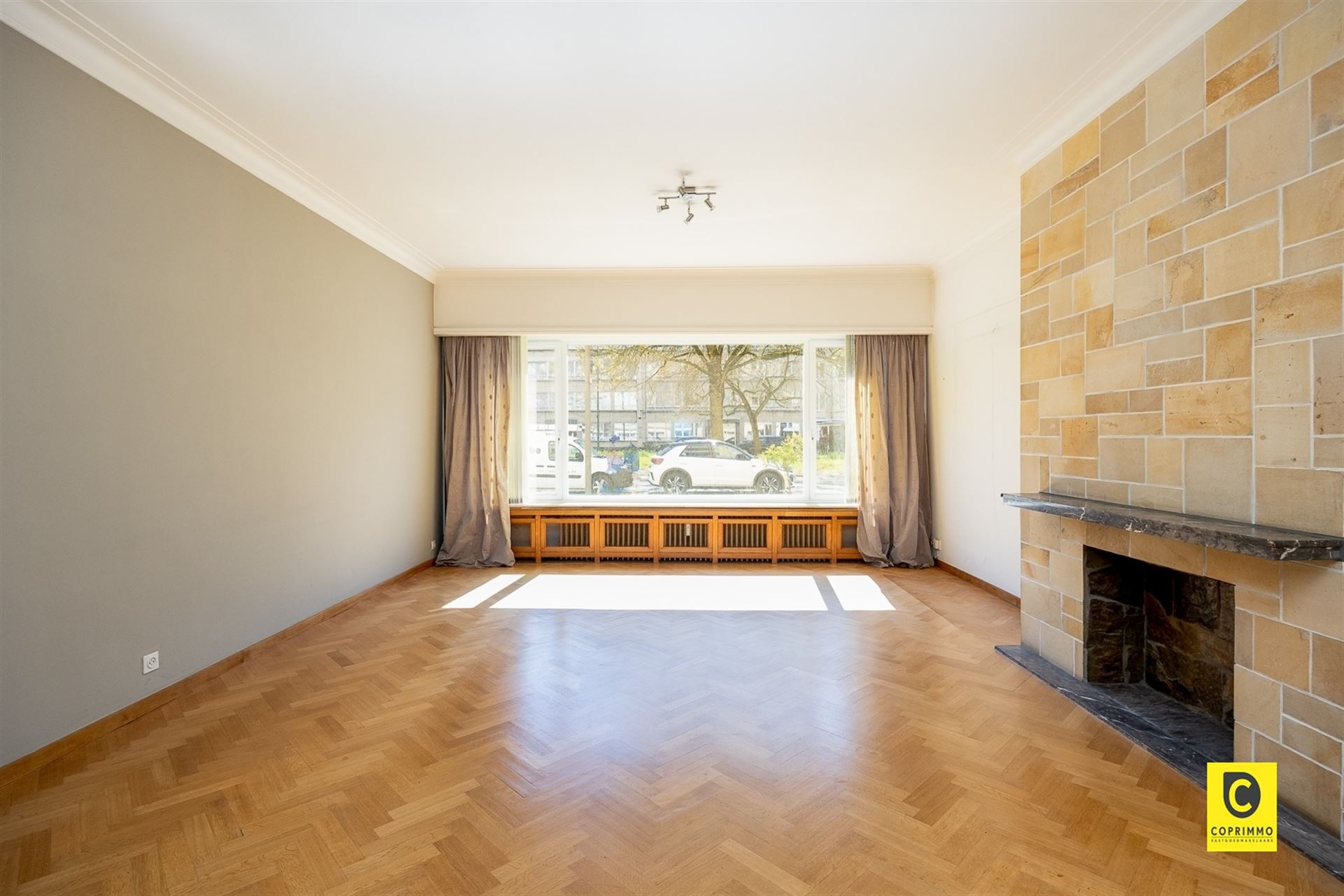 Charmant gelijkvloers appartement met tuin! - foto 4