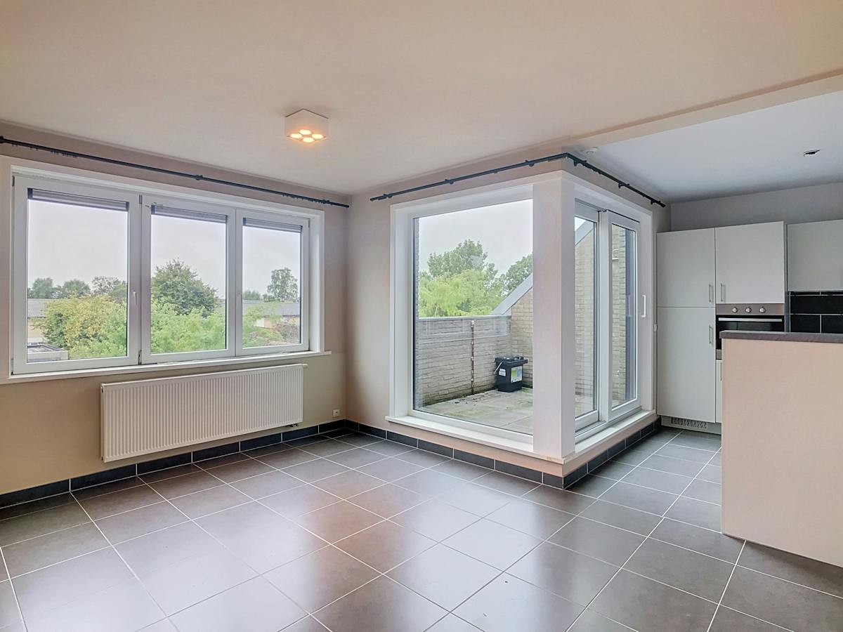 Recent appartement met 2 slaapkamers en terras in Boezinge - foto 4