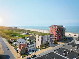 Dit rustig gelegen appartement bevindt zich in de klassevolle nieuwbouwresidentie 'Belmaris', op enkele passen van het strand, de tramhalte en op wandel- en fietsafstand van diverse winkels en eetgelegenheden.<br />Het stijlvolle appartement is praktisch ingedeeld en bestaat uit een inkomhal met ruimte voor vestiairekast, woonkamer met toegang tot het zonneterras, open keuken, 2 volwaardige slaapkamers, badkamer met ligbad, inloopdouche en dubbel lavabomeubel, apart toilet en berging met aansluiting voor wasmachine.<br />Vanuit de woonkamer en vanop het zonneterras kan men hier genieten van een prachtig zicht op de duinen en op zee!<br />Dit kwalitatief afgewerkt appartement voldoet aan alle hedendaagse normen! Het appartement is energiezuinig en de verwarming wordt voorzien via een warmtepomp (lucht/water) die op afstand kan geregeld worden. Bovendien is het appartement voorzien van zonnepanelen.<br />De koper heeft nog volledige inspraak op de binnenafwerking! <br />Mogelijkheid tot aankoop van een staanplaats, garage of berging in de residentie!<br />Contacteer ons snel om de vele troeven van dit appartement verder te ontdekken!
