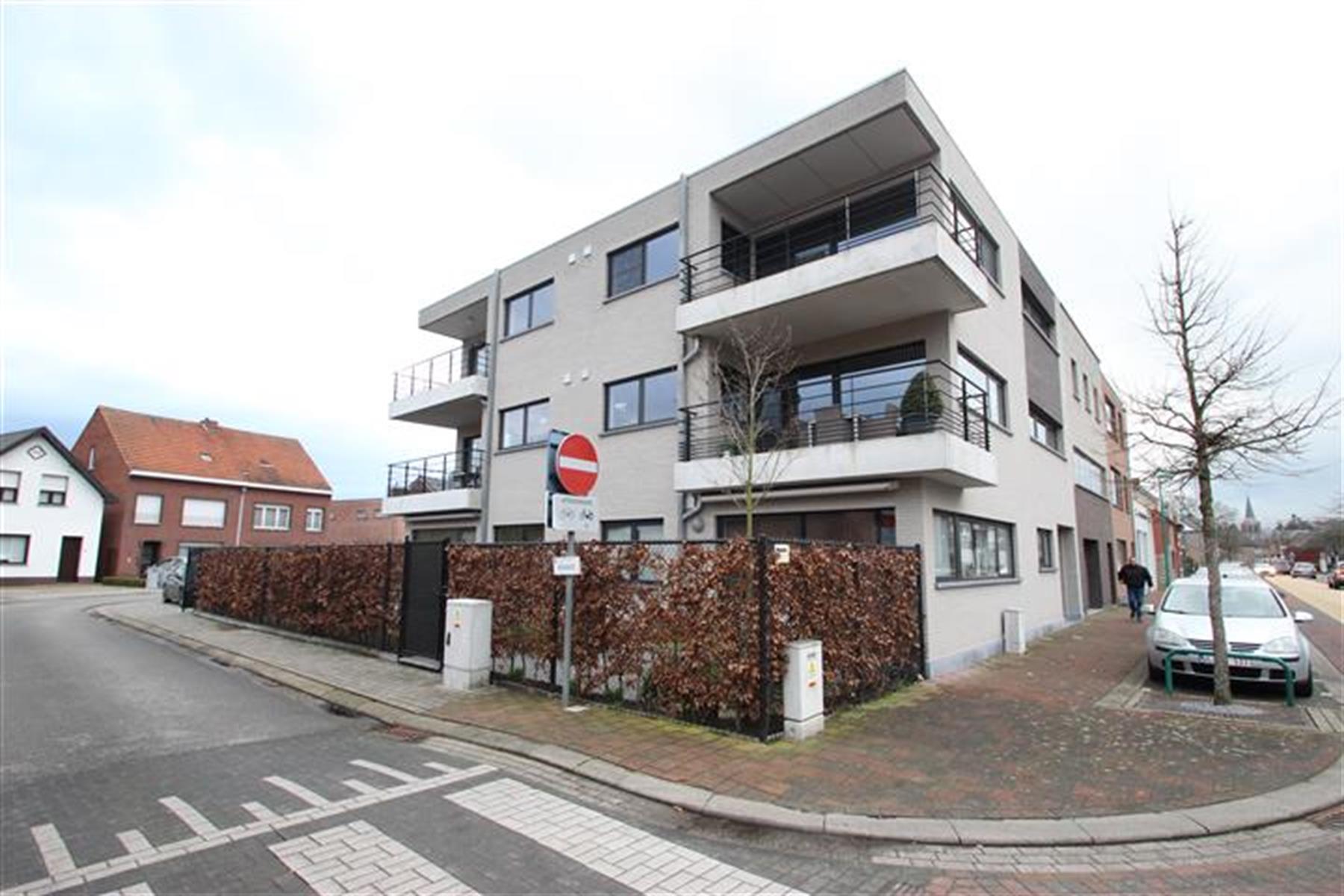 Nieuw 2 slpk appartement met parking en fietsenberging nabij centrum - foto 1