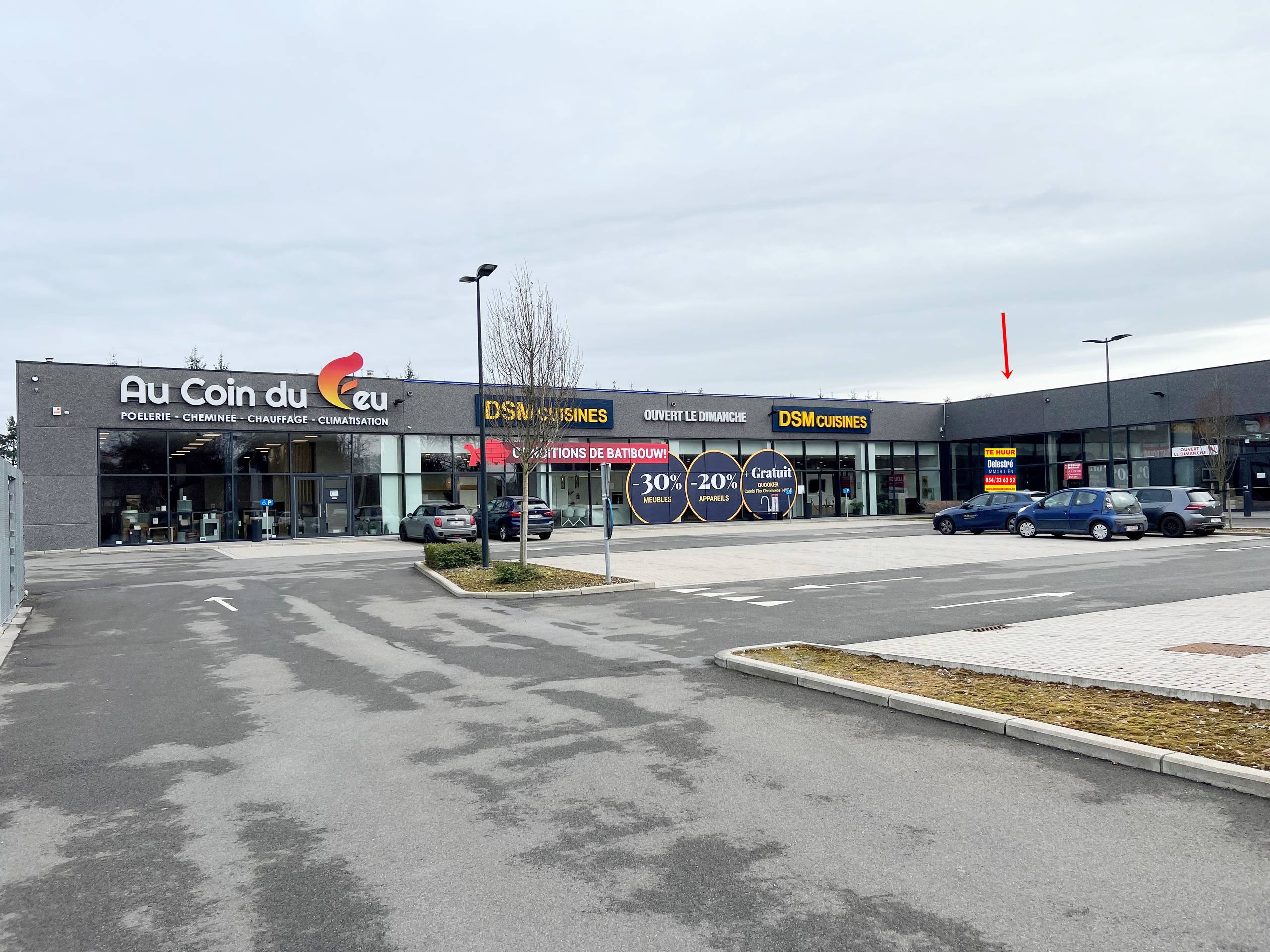 MODERNE COMMERCIËLE EIGENDOM NABIJ DSM KEUKENS - foto 1