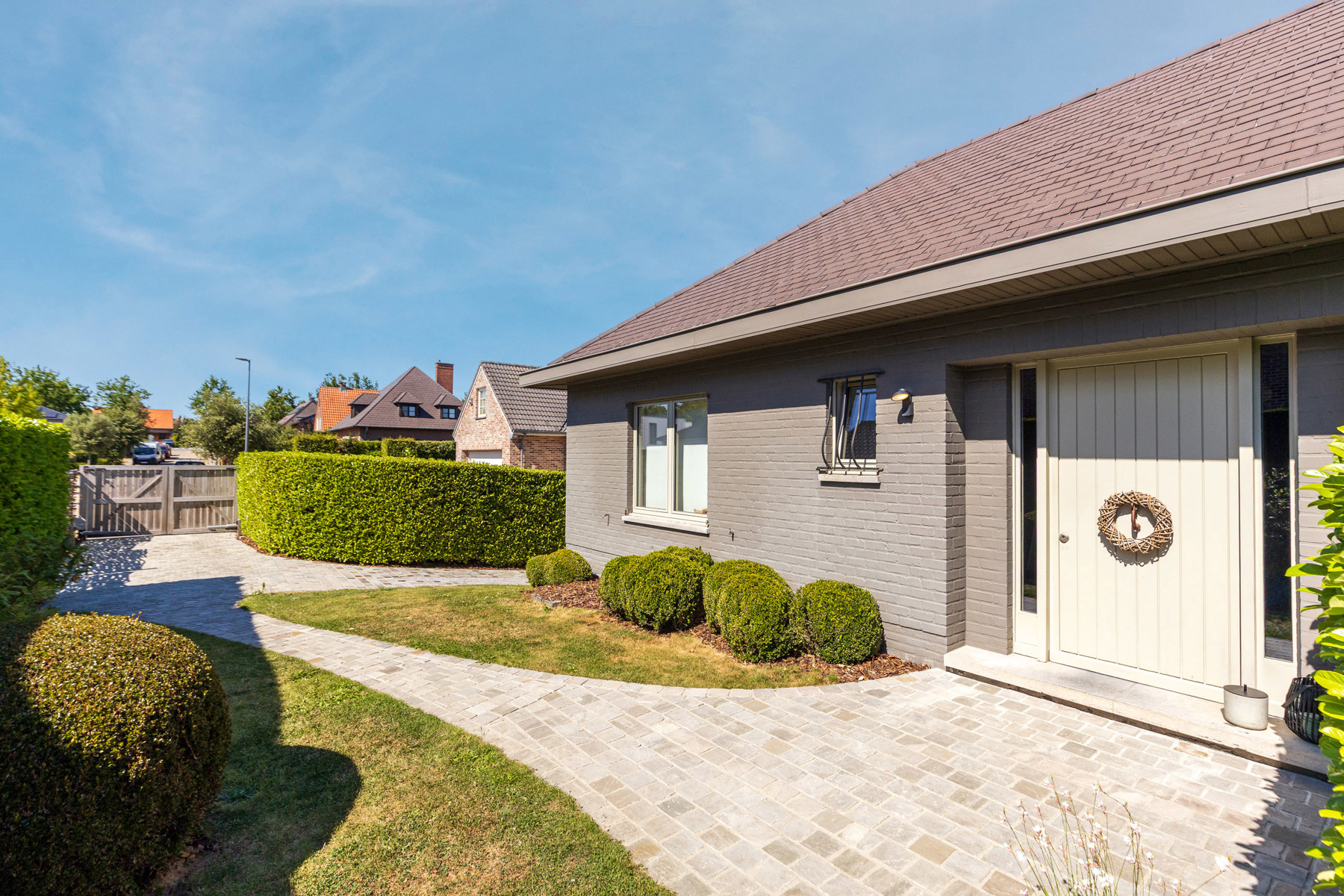 Ruime laagbouwvilla in residentiële villawijk - foto 5