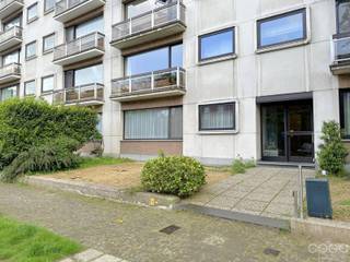 ! Door de vele reacties op dit appartement werken wij met een WACHTLIJST.Bij het inzenden van een bezoekaanvraag, komt u automatisch op deze...