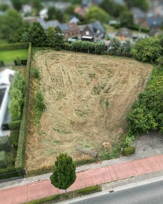 Ben je op zoek naar de perfecte plek om jouw eigen woning te bouwen? Deze prachtige bouwgrond biedt jou alle mogelijkheden! Gelegen in een...
