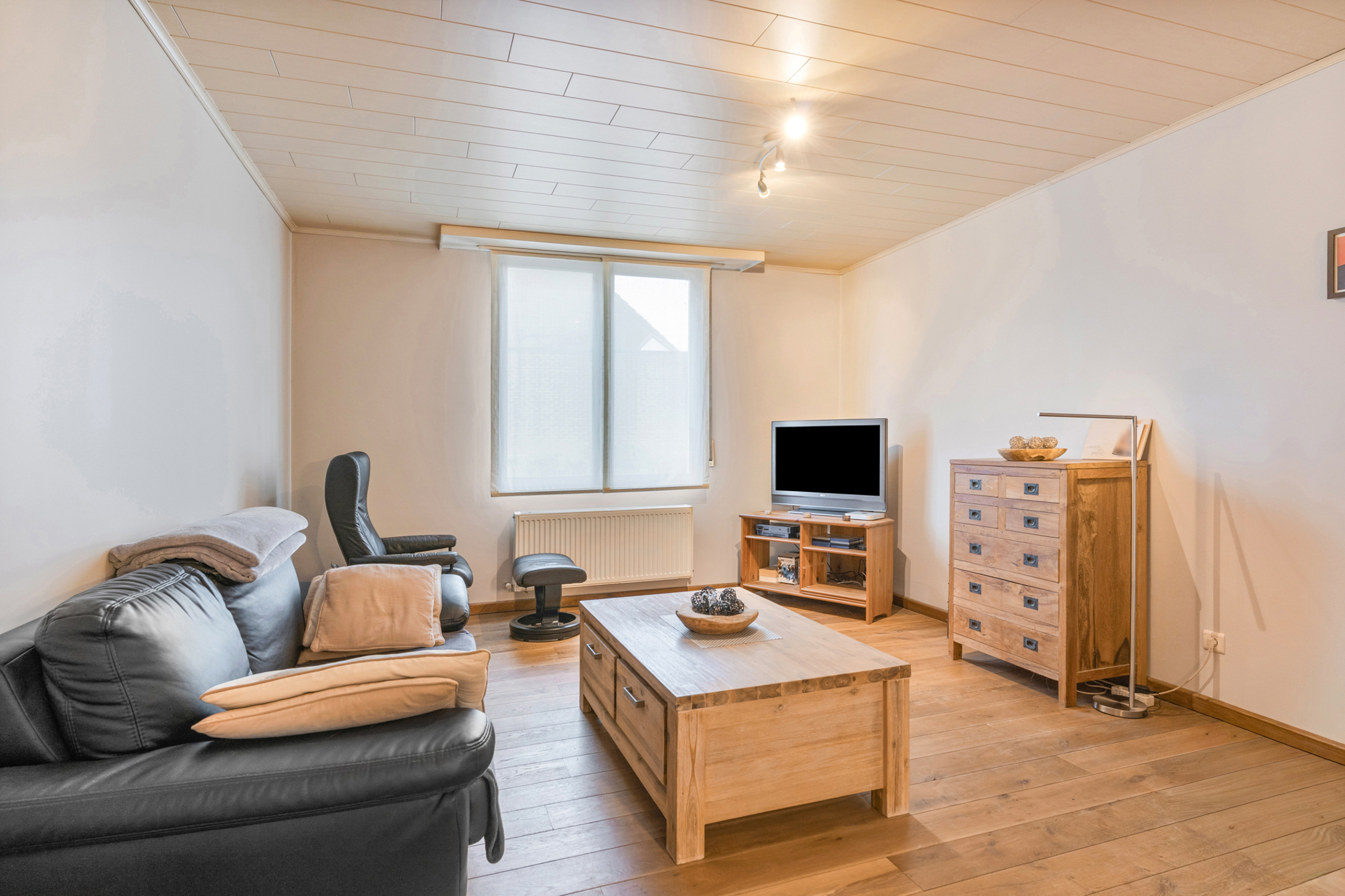 Goed gelegen stadswoning met 2 slaapkamers en achteringang - foto 5