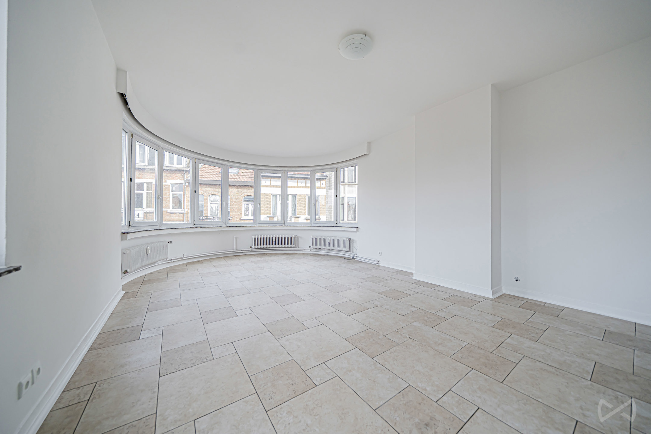 Appartement à vendre à Schaerbeek avec 2 chambres - photo 1