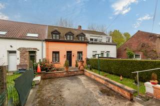 House for sale in Halle