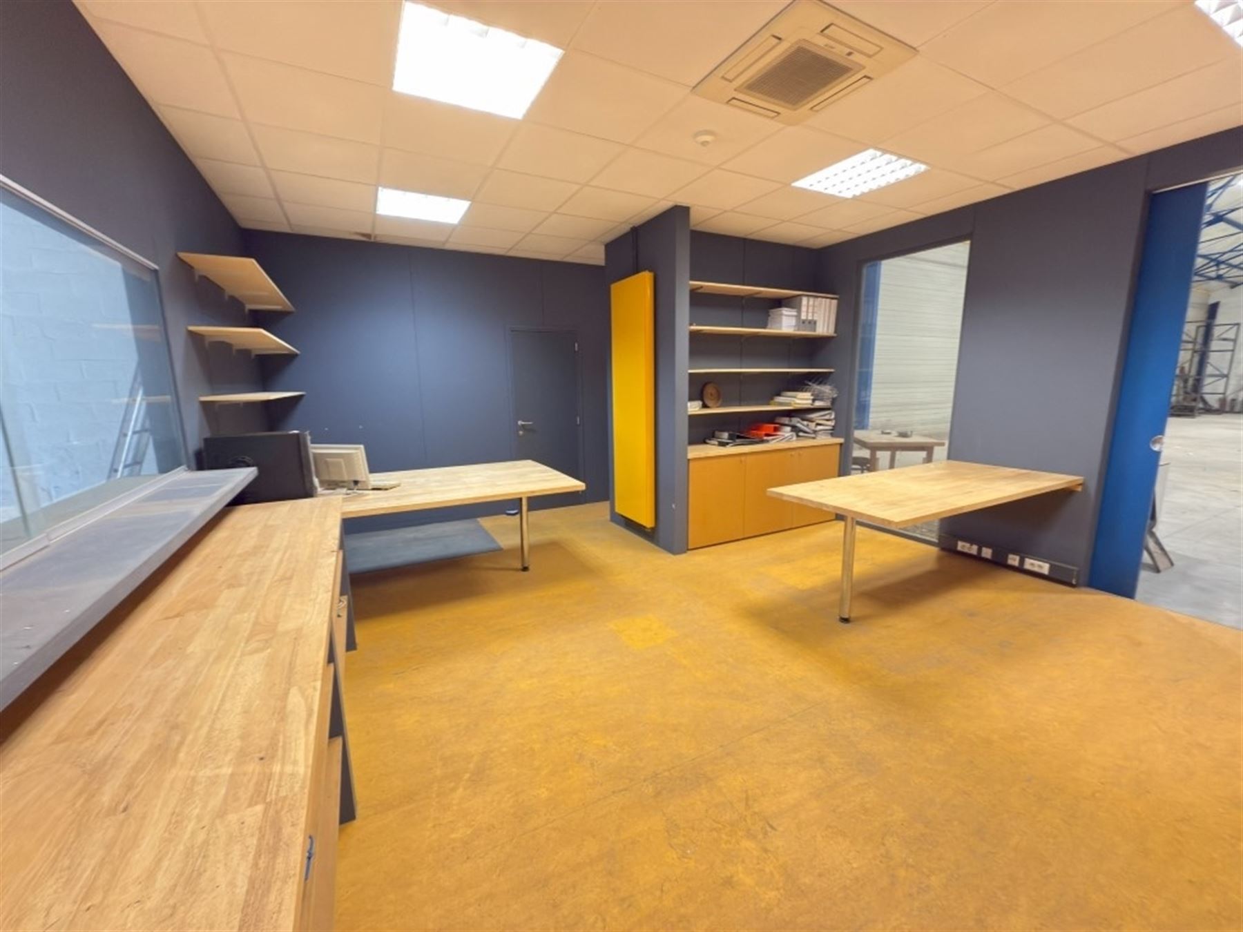 Multifunctioneel bedrijfsgebouw van +/-900m² - foto 4