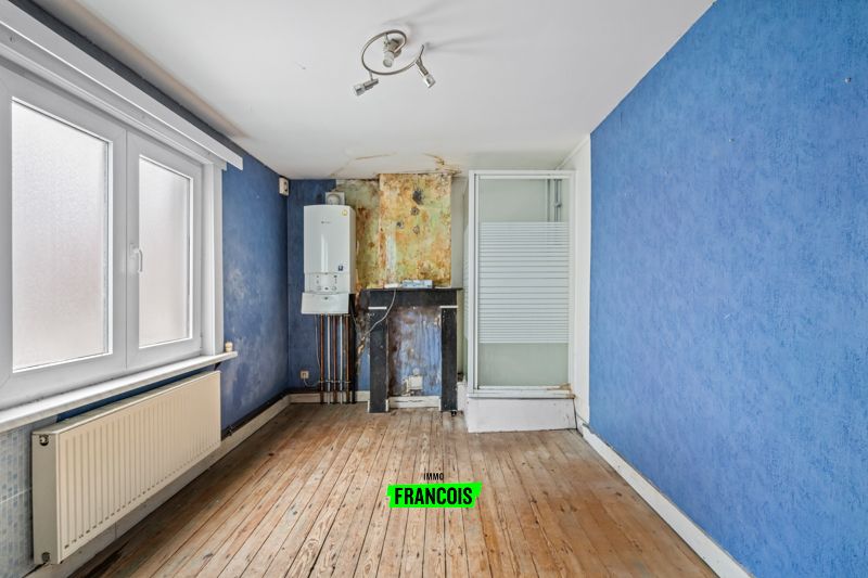 Charmante te renoveren woning met 3 slaapkamers en tal van mogelijkheden te Oostende - foto 4