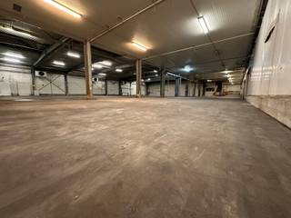 Commercial for rent in Olen