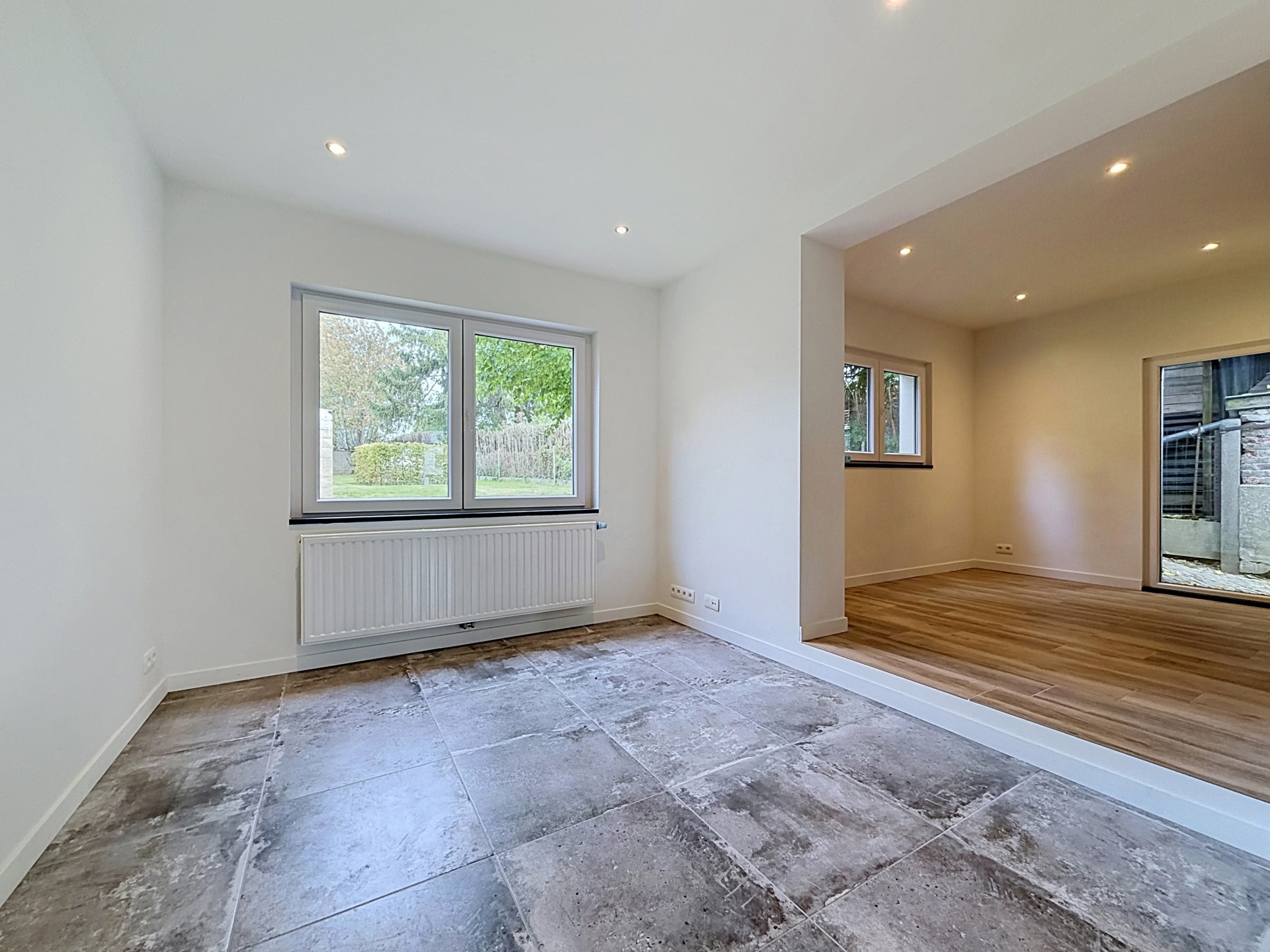 Huis te huur in Ambresin met 2 slaapkamers - foto 4