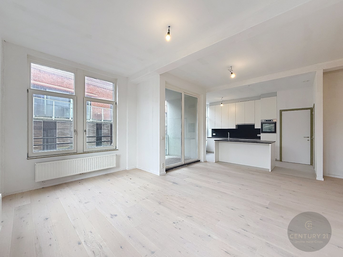 SUBLIEM nieuw 2 slaapkamer app met TERRAS! - foto 4