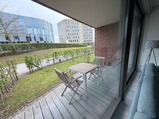 --- NIEUW --- Instapklaar gelijkvloers appartement met tuin op topligging nabij Gent-Sint-Pieters.👉 Wenst u als eerste op de hoogte gebracht te...