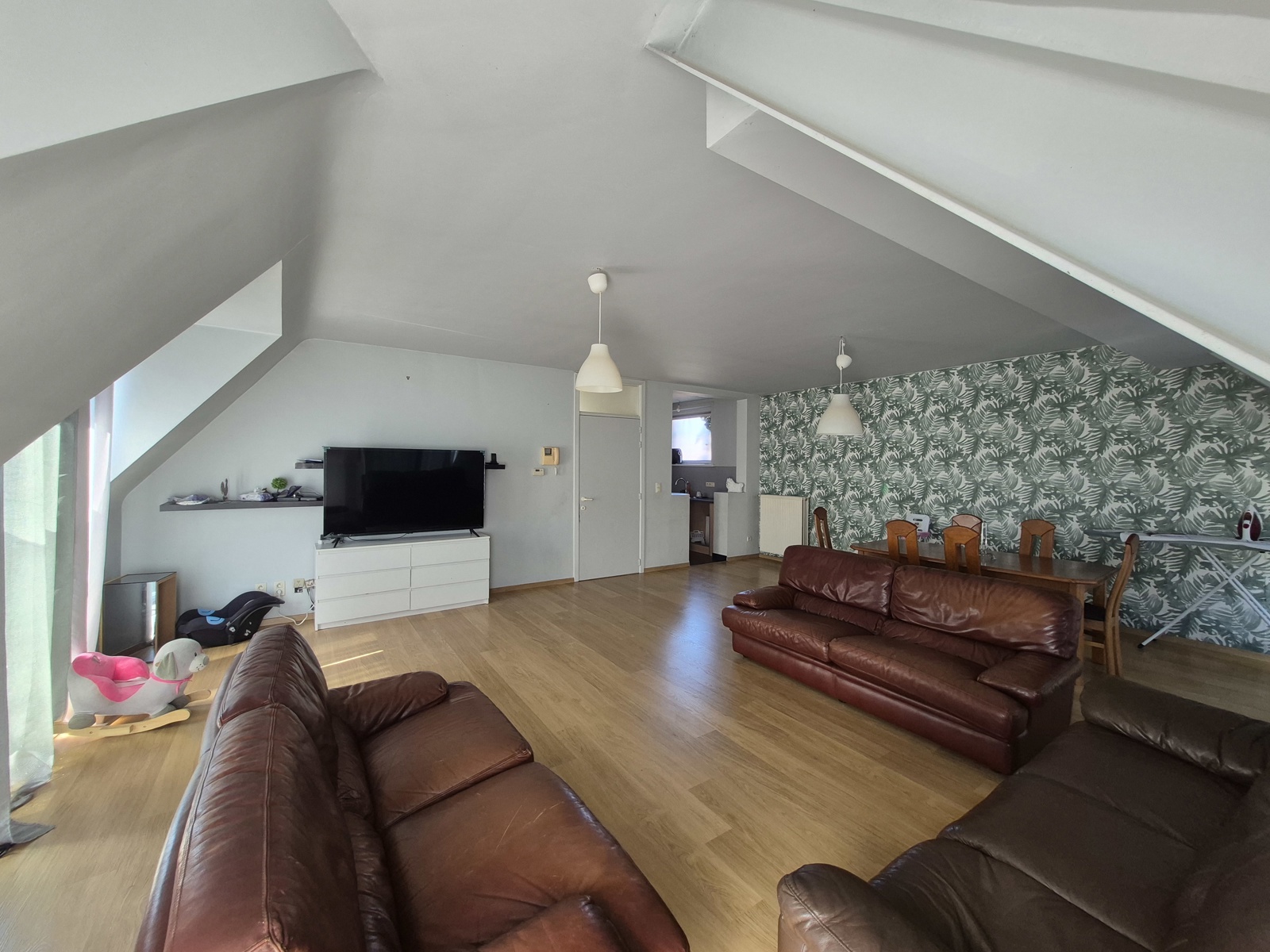 Comfortabel 2-slaapkamer appartement met veel ruimte - foto 3