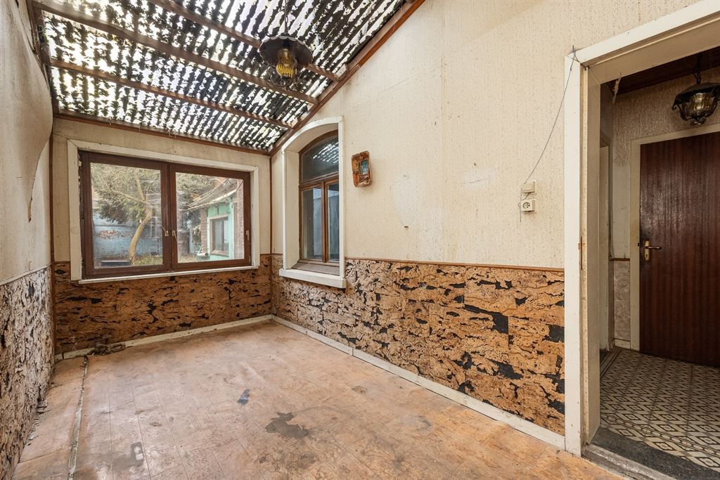 Spacieuse maison de 5 chambres à Borgerhout à vendre - photo 4