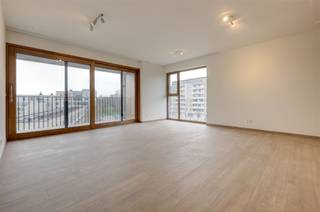 Dit nieuwbouw appartement is gelegen op de derde verdieping (lift aanwezig) in het nieuwe prestigieuze project 'Tuinen van Eden' in het hart...