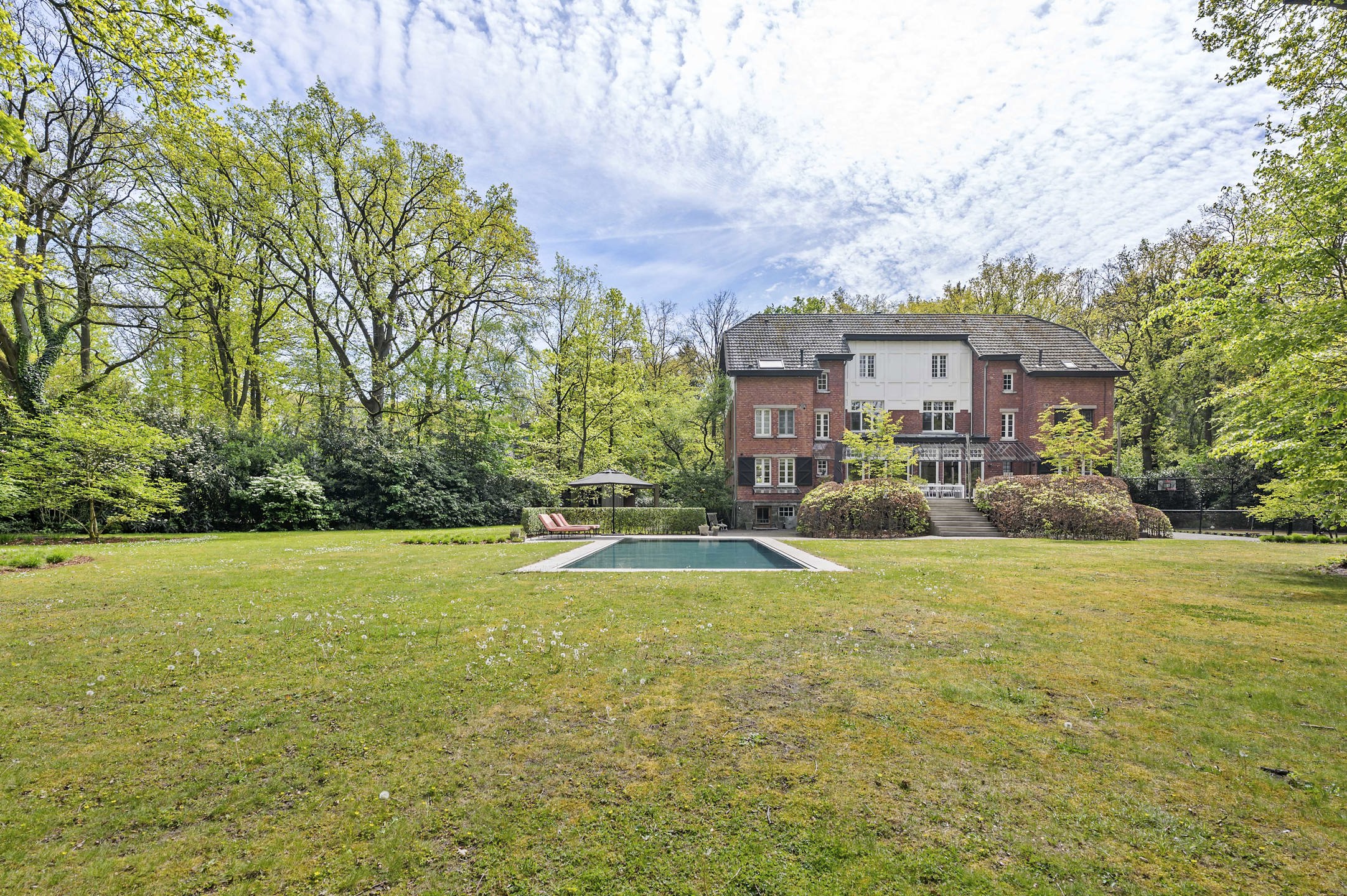 Maison à vendre à Brasschaat avec 8 chambres - photo 3