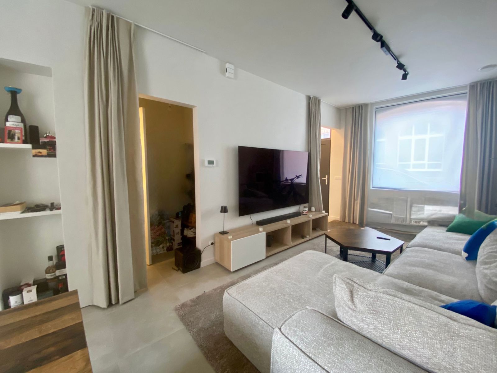 Volledig gerenoveerde woning op centrale ligging in Deinze - foto 4