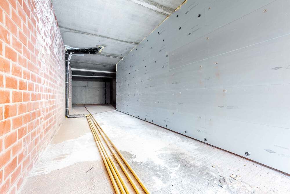 Casco handelspand van 105m² op toplocatie in het commercieel centrum van Wenduine. - foto 5