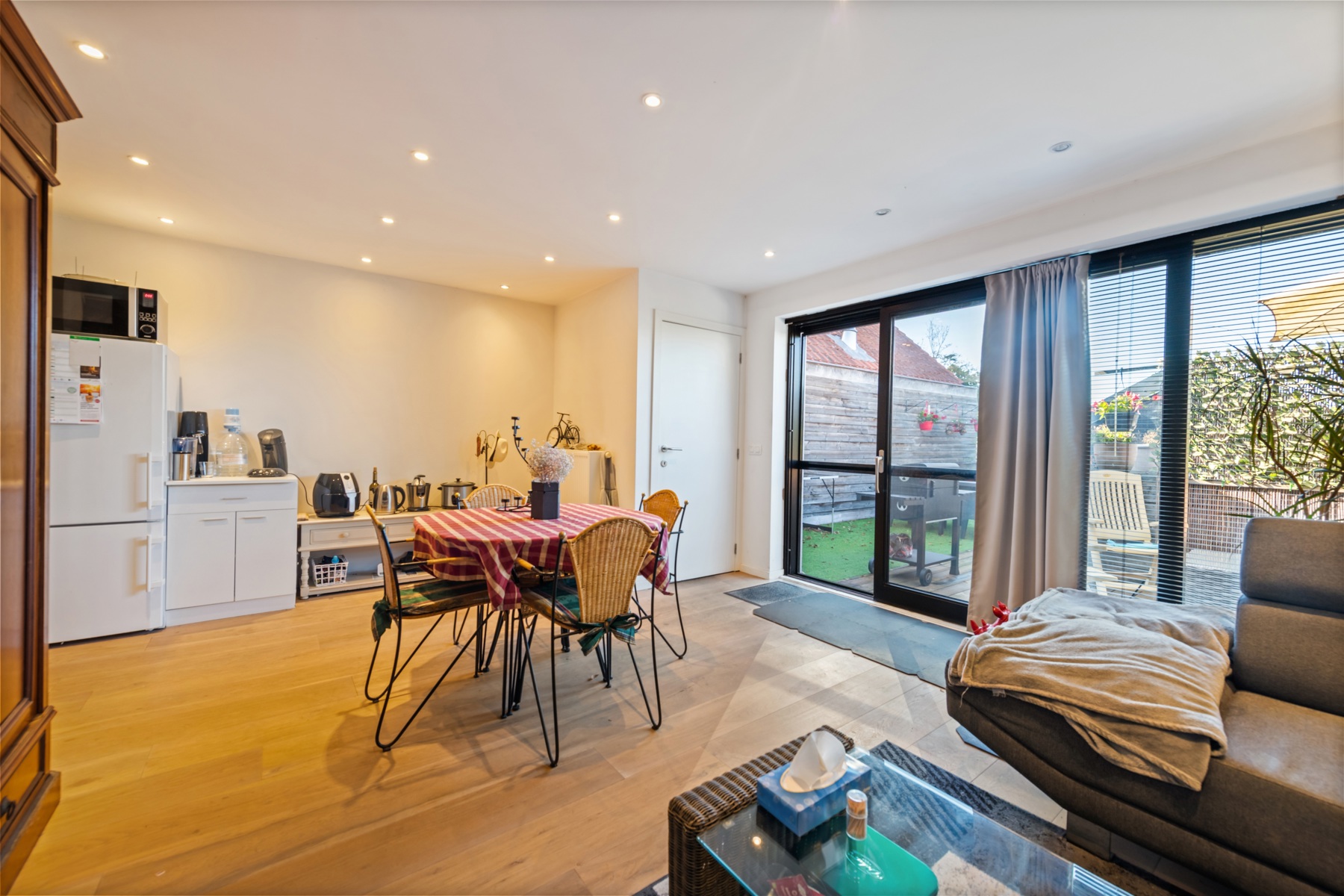 Ruime duplex met zonnig terras en garage/loods - foto 4