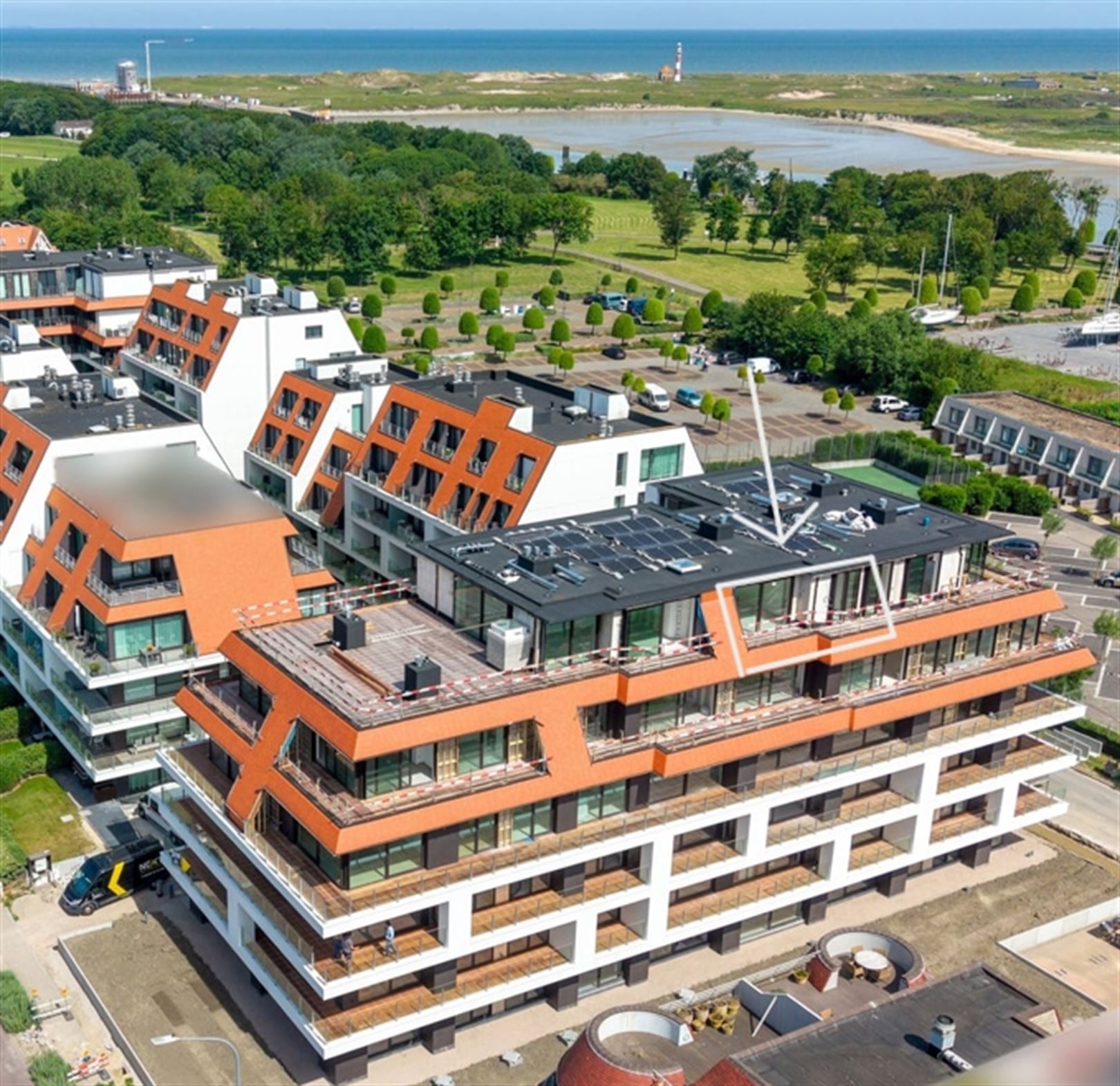 Apartment for sale in Nieuwpoort with 2 bedrooms - photo 2