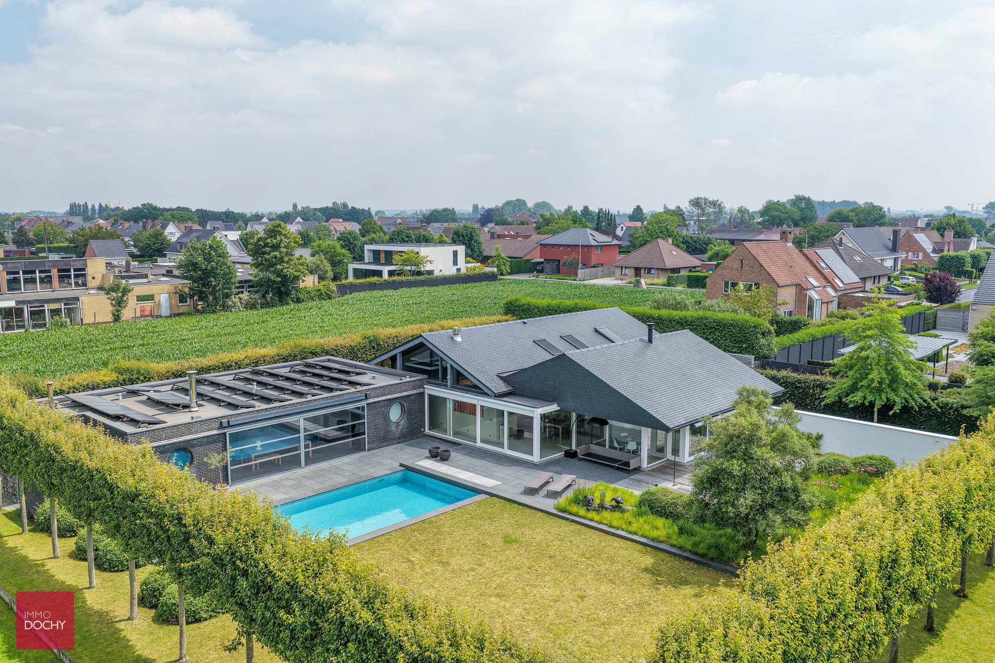 Discreet gelegen hedendaagse villa met alle modern comfort op 2.194m² - foto 4