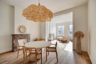 With a perfect connection to Leuven and other surrounding cities, centrally located near the lively village center of Hoegaarden and close to...