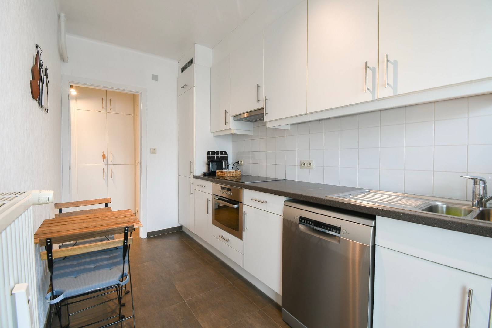 Twee slaapkamer appartement te huur in het centrum van Oostende - foto 4