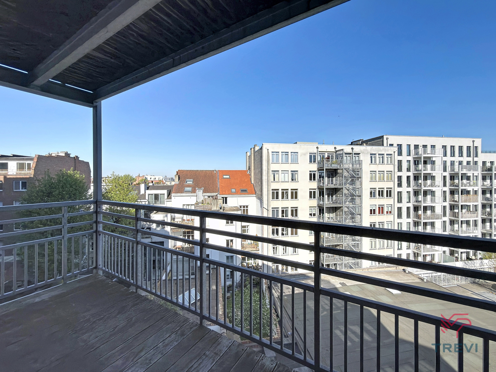 Appartement met 2 SLPK in het hooggelegen deel van St-Gillis - foto 1