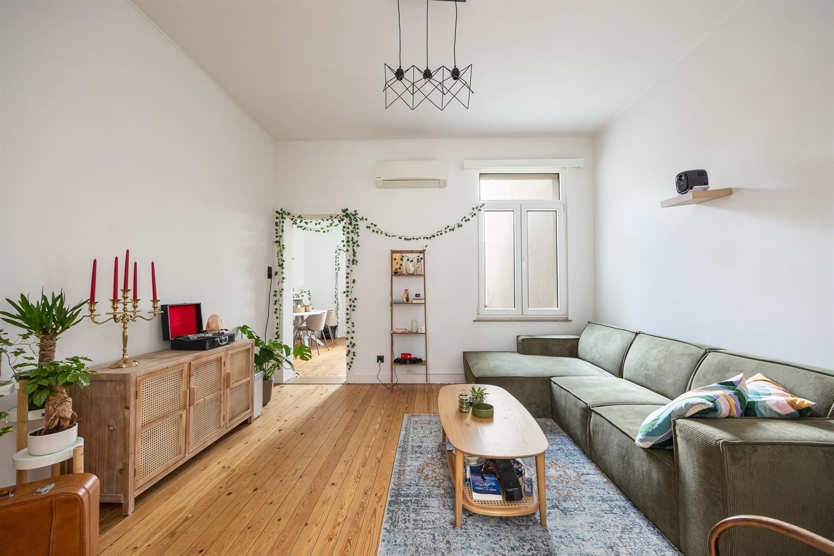 Gerenoveerd en energiezuinig appartement - foto 1