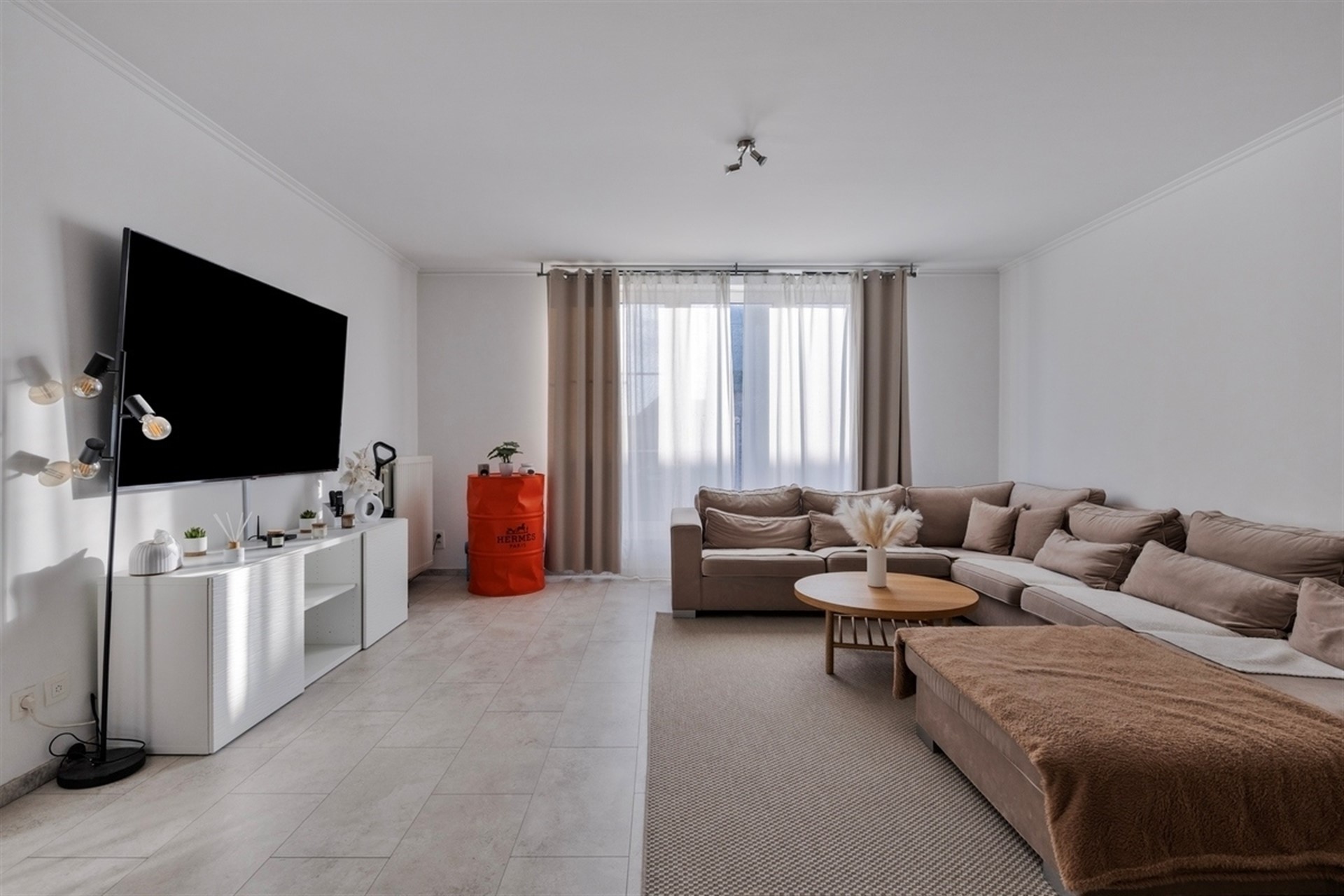 Ruim duplexappartement met 3 slaapkamers - foto 4