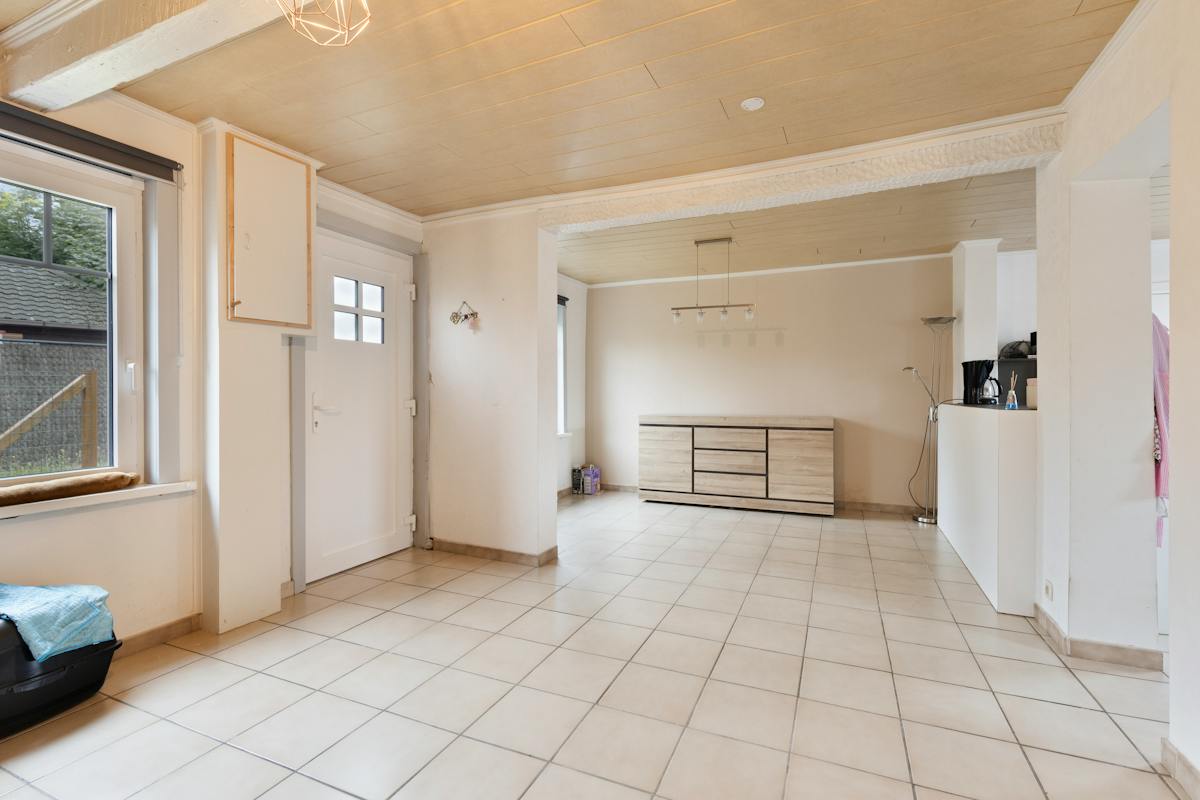 Ideale starterswoning in het hartje van Meulebeke! - foto 4