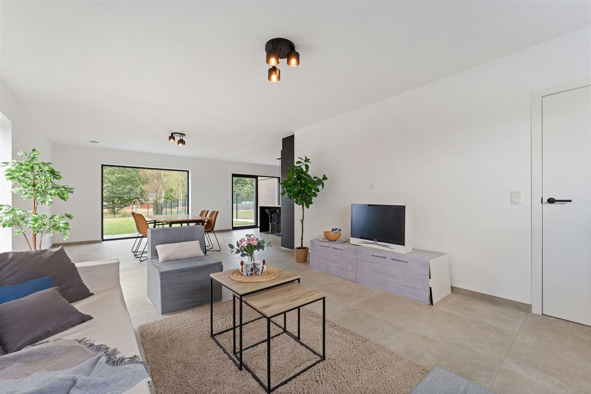 VOLLEDIGE AFGEWERKTE EN AANGELEGDE NIEUWBOUWWONING TE LEOPOLDSBURG (Prijs exlusief BTW en registratierechten) - foto 4