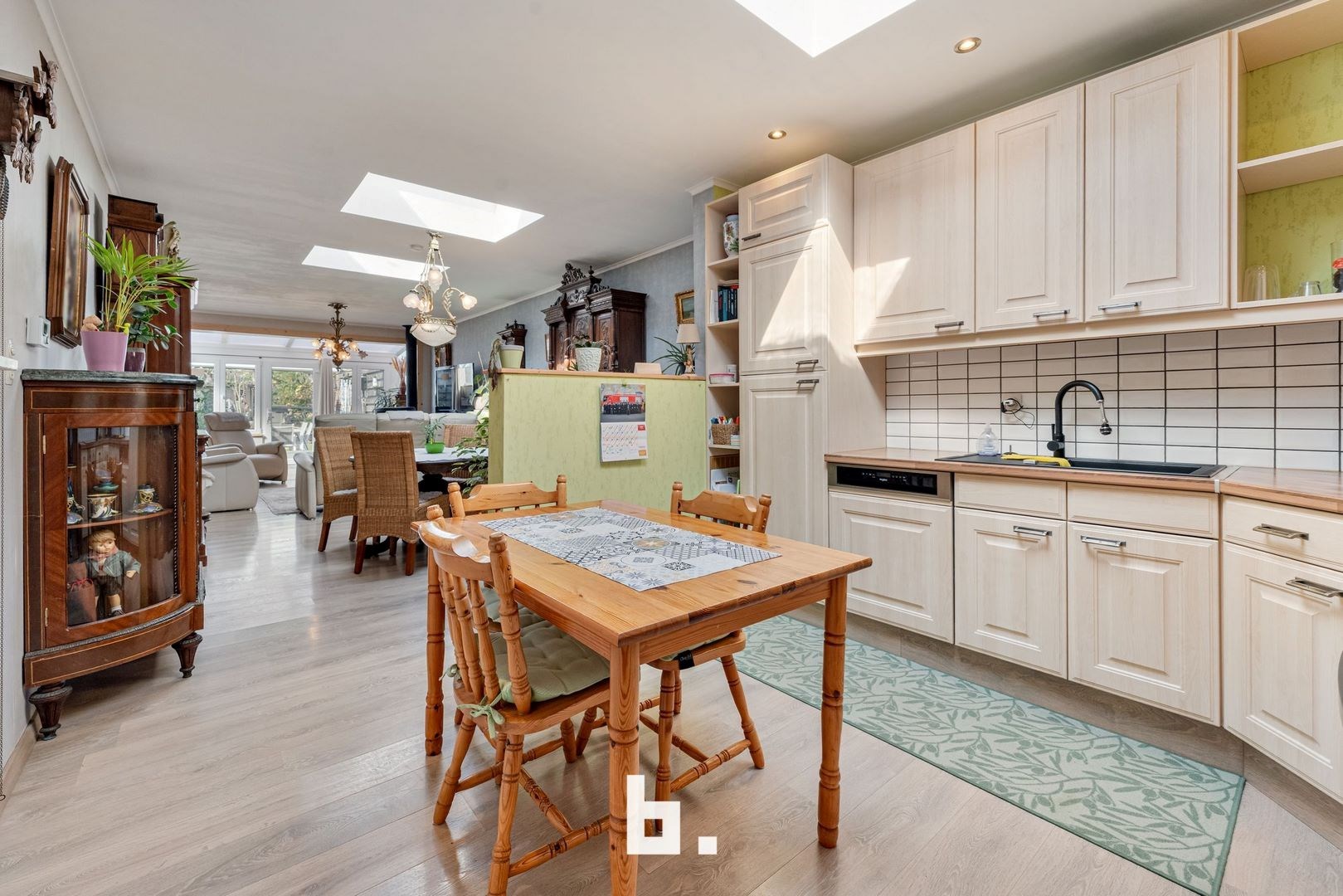 Instapklare woning op leuke ligging te Roeselare! - foto 5