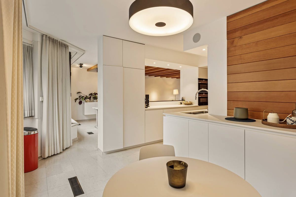 Stadswoning op toplocatie te koop in centrum Waregem - foto 1