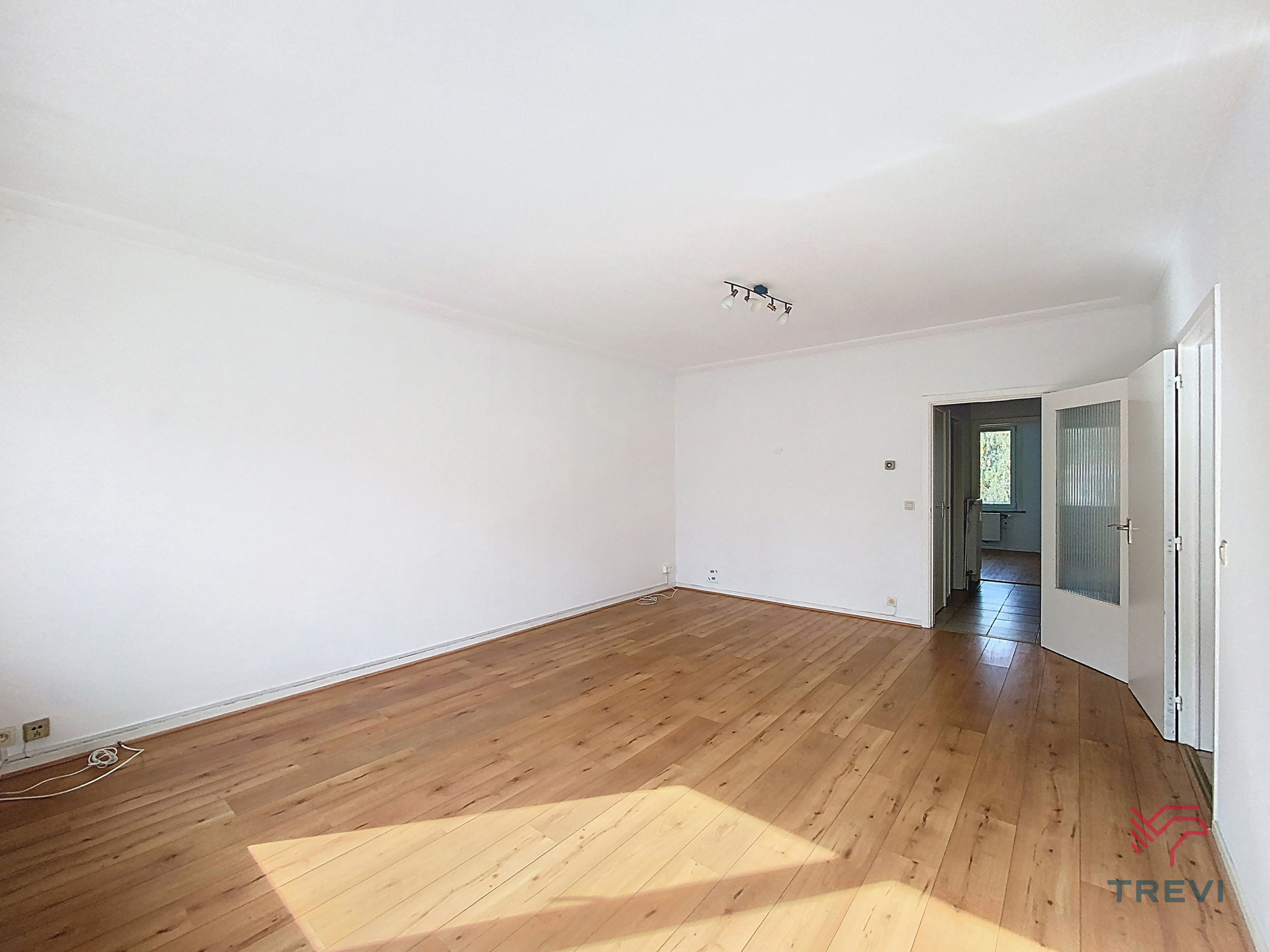 Appartement met 2 slaapkamers en parkeerplaats - foto 4