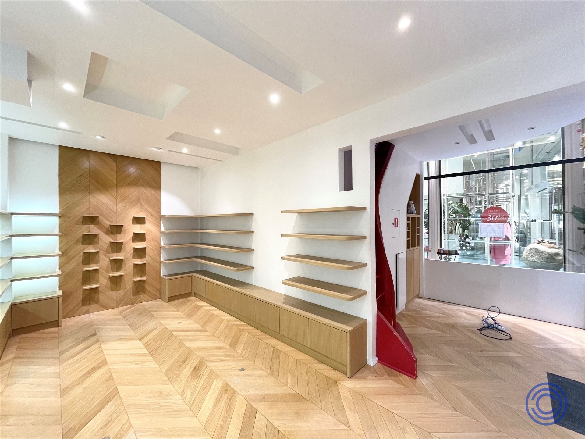 Kwalitatieve hoekwinkel in de Nieuwe Gaanderij! - foto 4