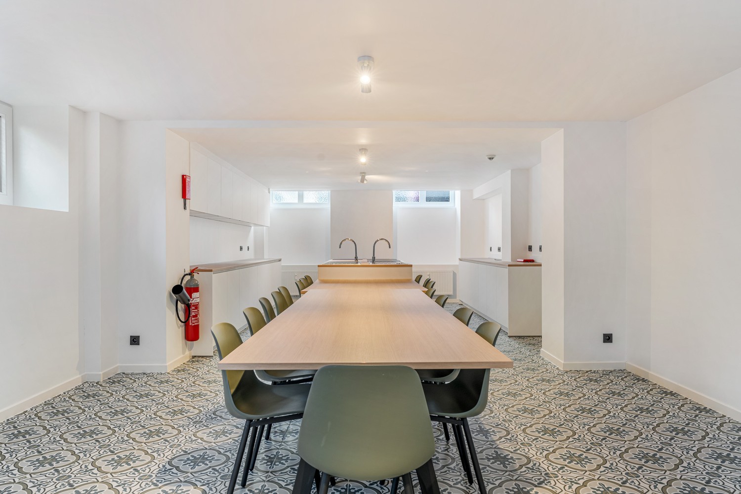 Maison à vendre à Louvain avec 10 chambres - photo 5