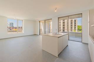 In het prestigieuze nieuwbouwproject D'Île Malines, gelegen aan de Ouwen Dokstraat 31 bus 103 te Mechelen, vindt u dit instapklare appartement met...