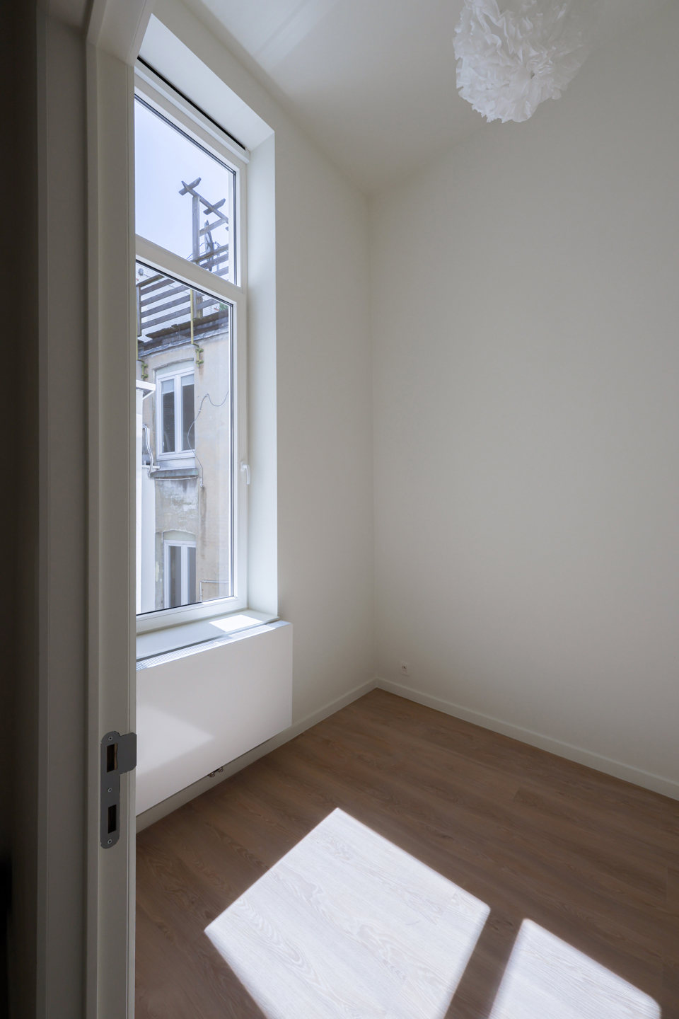 ANTWERPEN-CENTRUM. Recent gerenoveerd 2 slk appartement! - foto 5