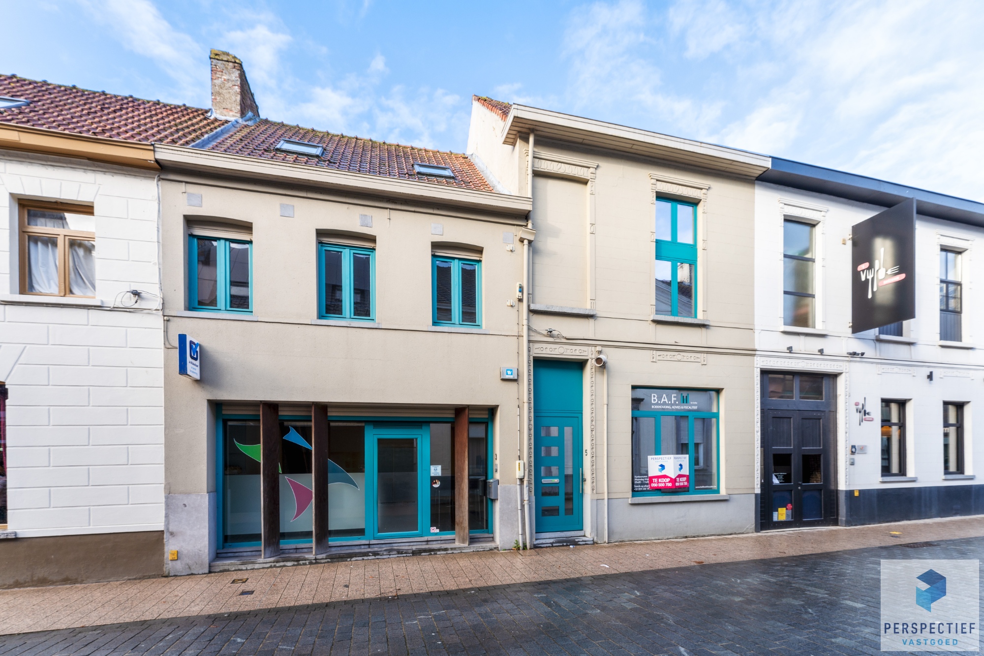 Veelzijdig handelshuis/kantoorgebouw - foto 2