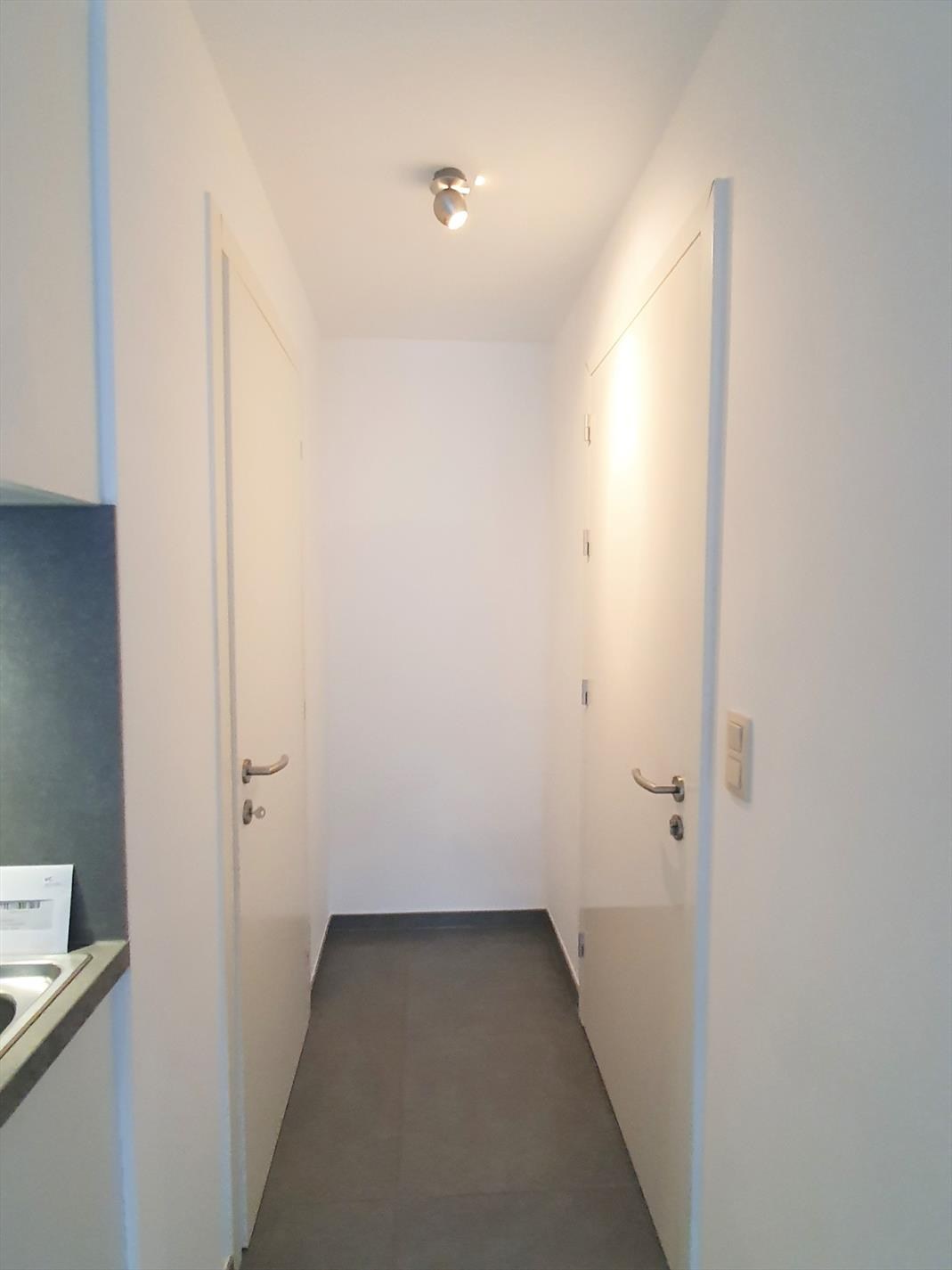 RECENT APPARTEMENT TE HUUR - 2de VERDIEP RECHTS VOORAAN.: - foto 2