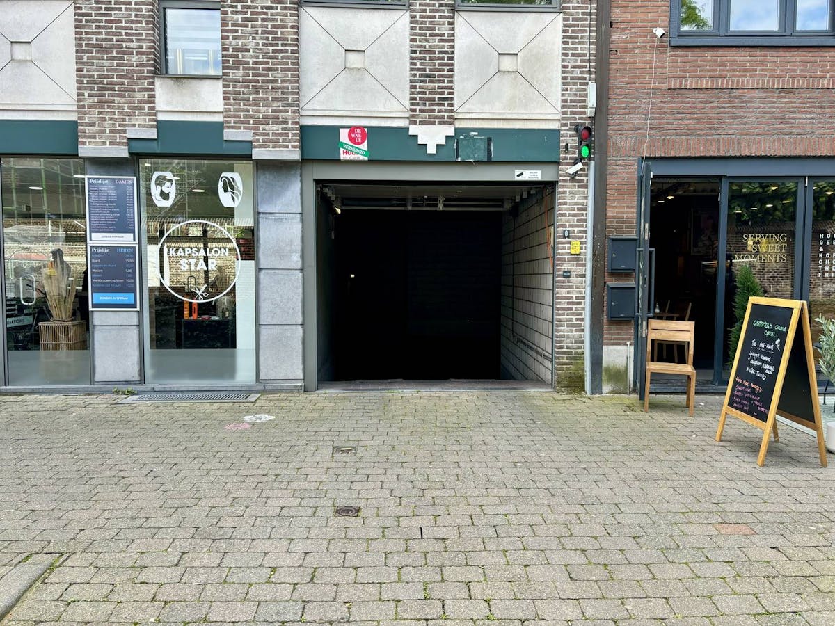 Underground parking space for rent in the center of Hasselt - photo 3