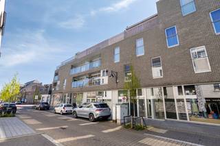 Bent u op zoek naar een uitvalsbasis voor uw medische of paramedische praktijk? In het hart van Maldegem bieden wij moderne,...
