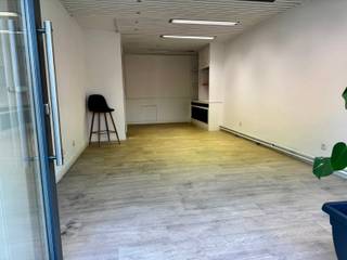 Commercial for rent in Dilbeek