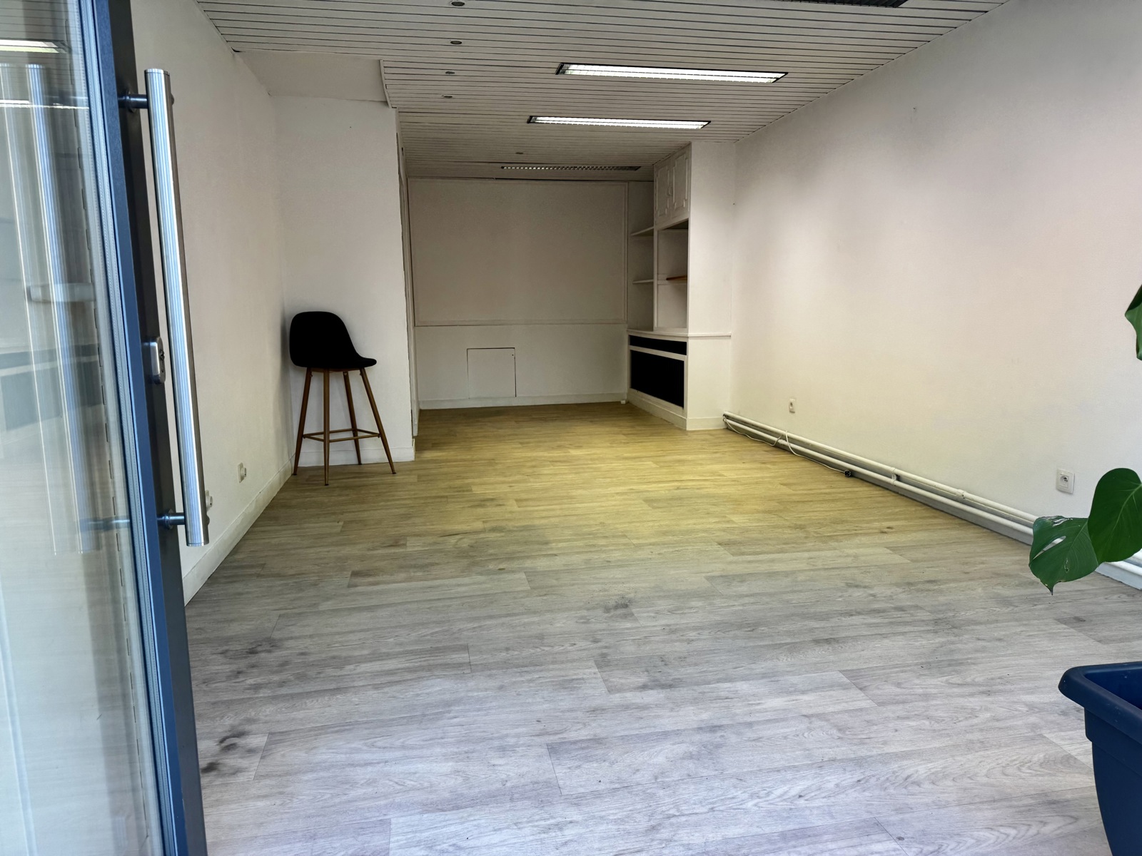 Commercial for rent in Dilbeek - photo 3