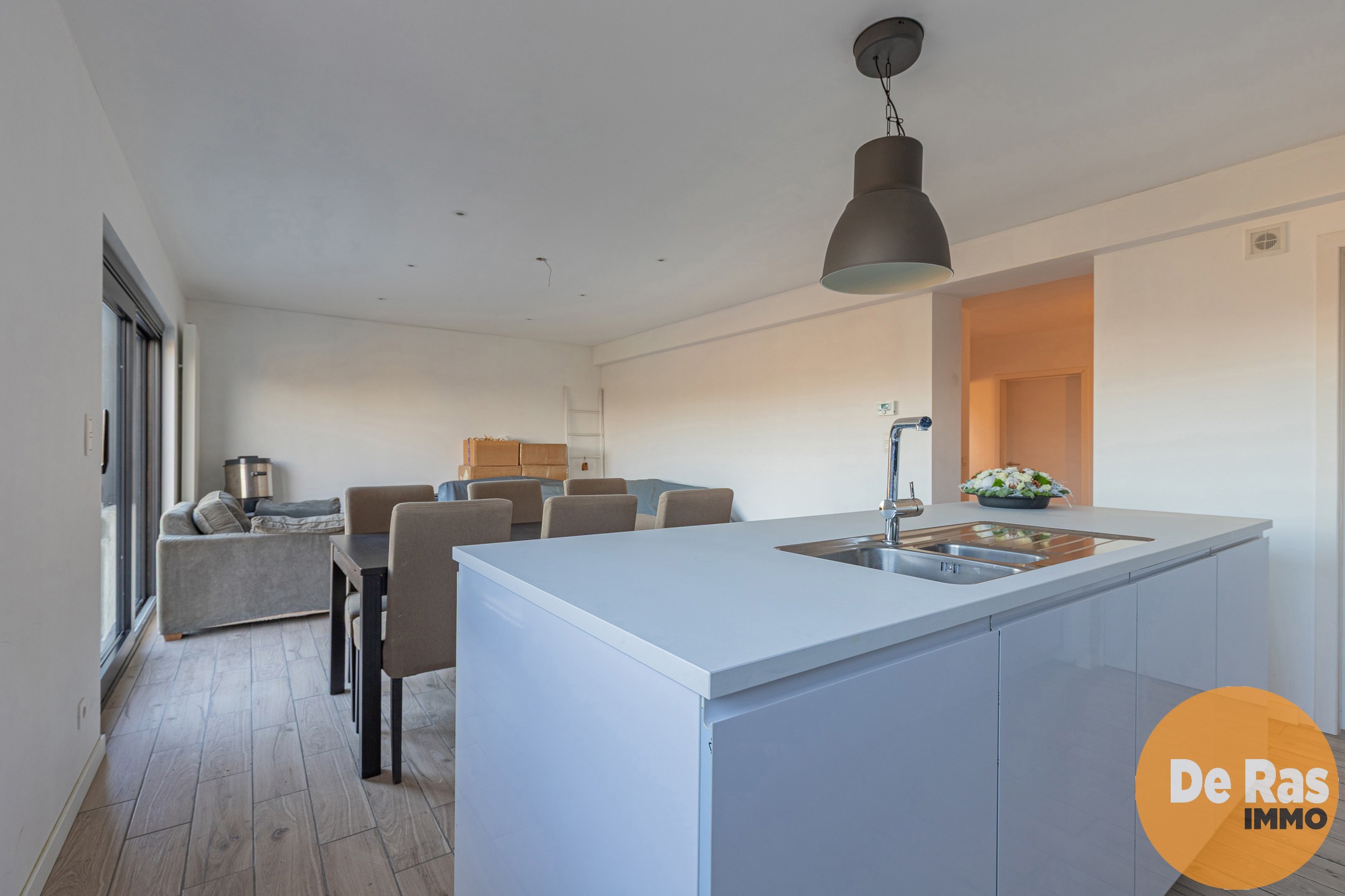 NIEUWERKERKEN - Lichtrijk appartement op 2de verdieping - foto 5