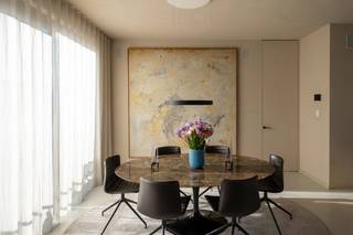 In het hartje van de stad, vlakbij het Botanic Sanctuary hotel, Graanmarkt en Theatherplein en tevens op een boogscheut van de...